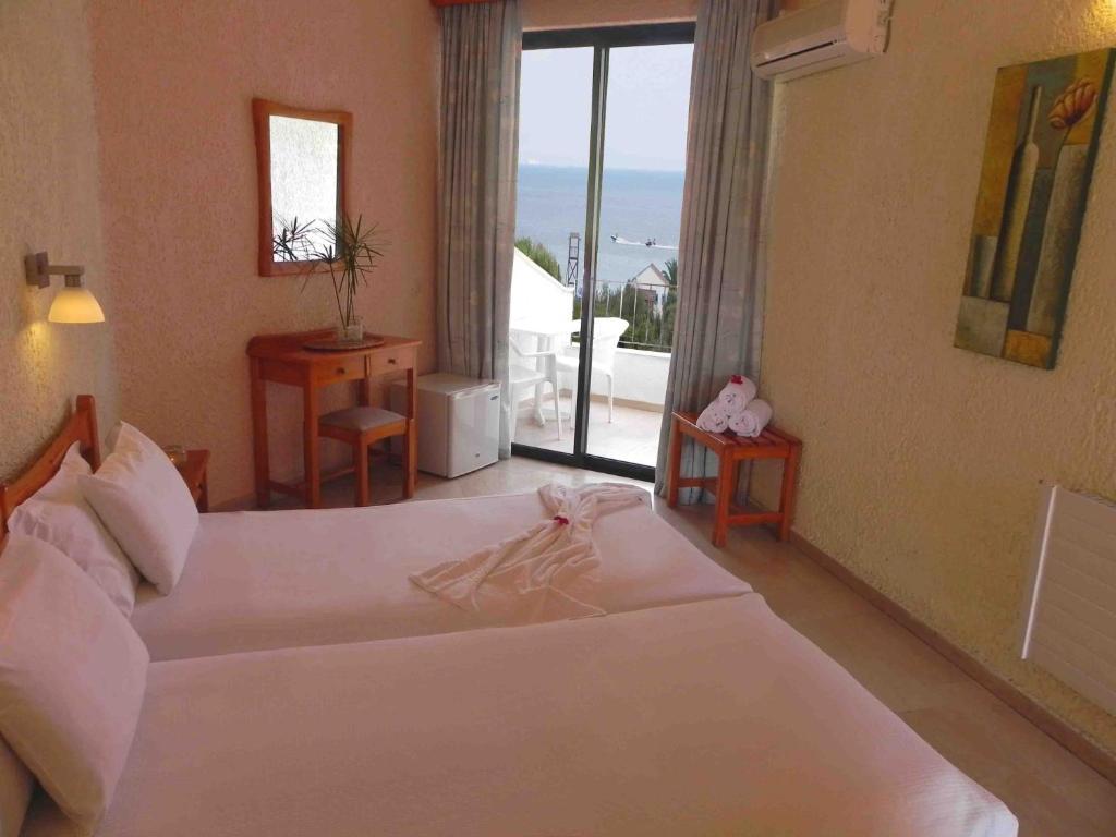 Hotel Alkionis Moraitika Room photo
